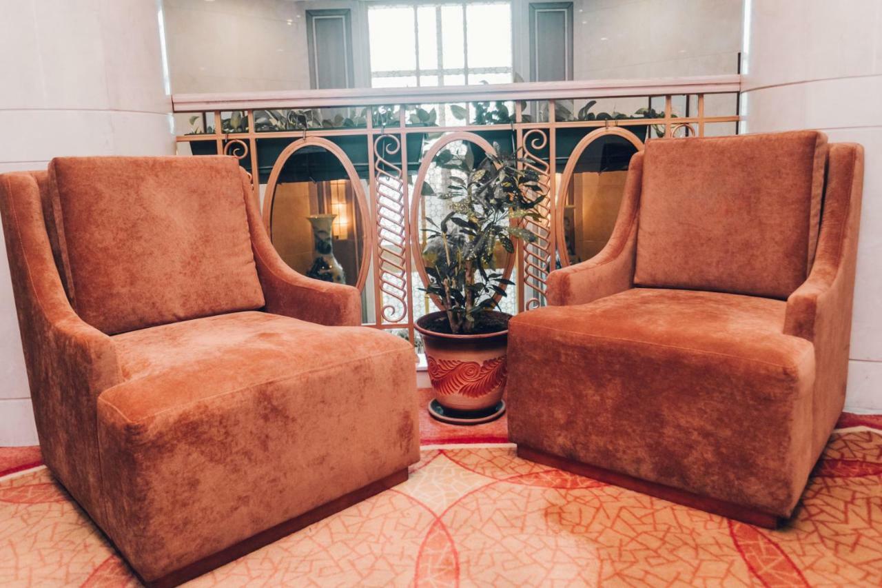 Soluxe Hotel อัลมาตี ภายนอก รูปภาพ